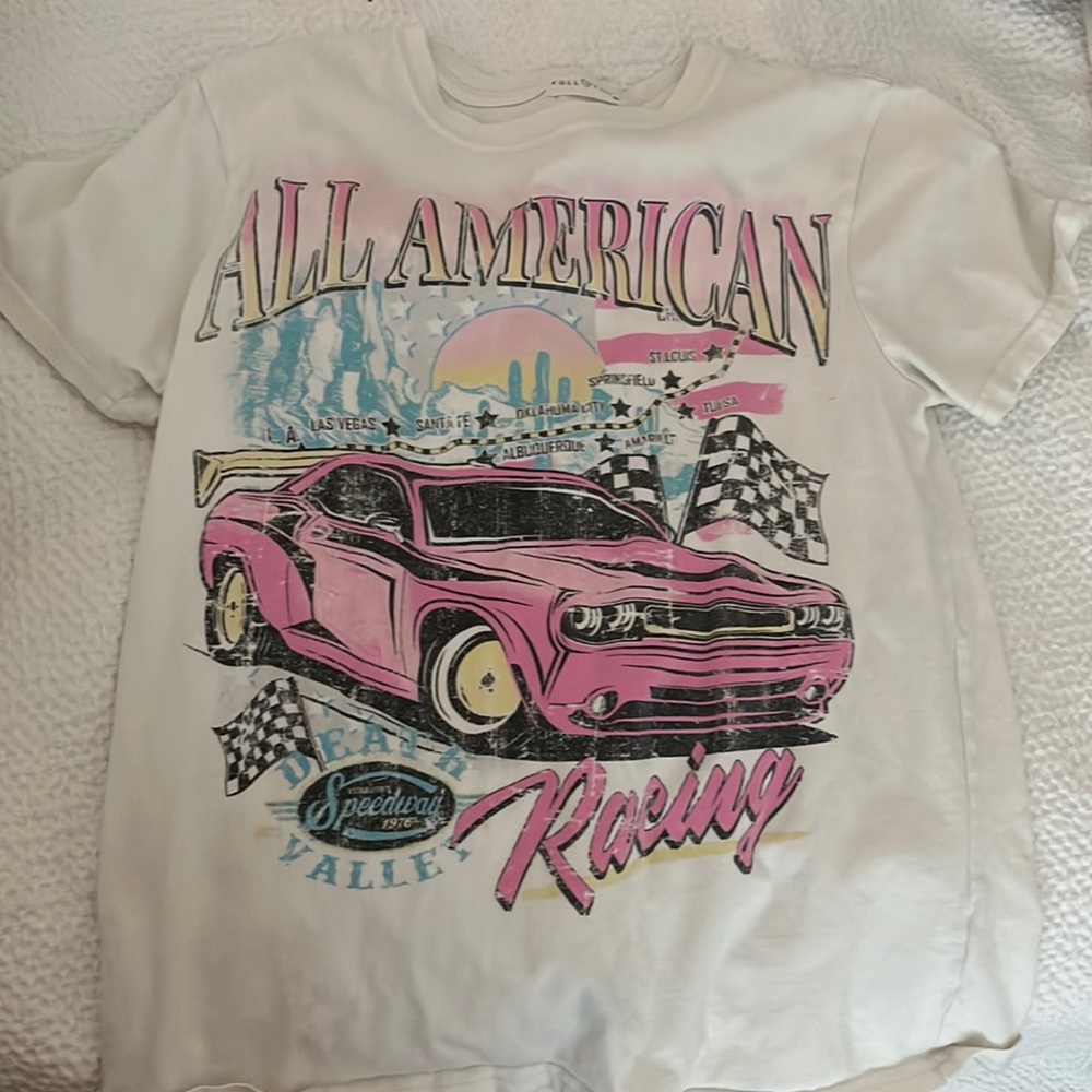 tee shirt